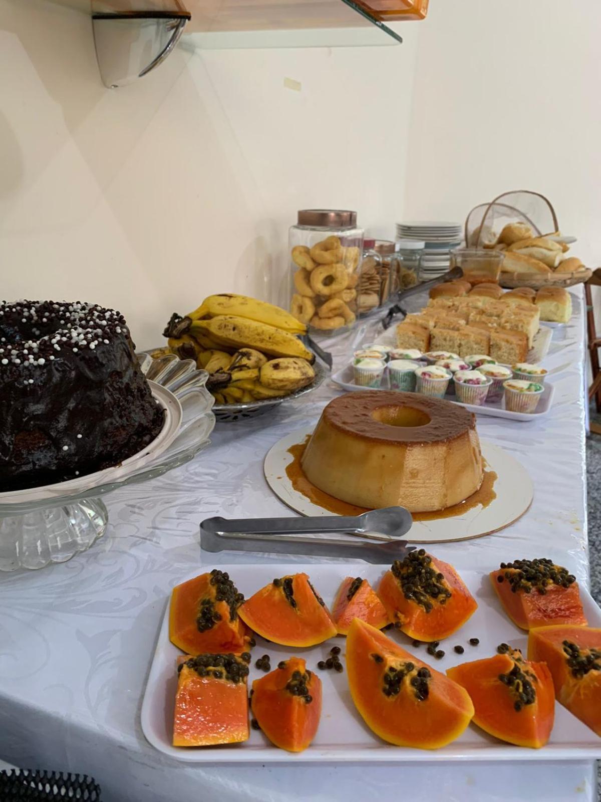 Pousada E Hospedaria Regina 카쇼에이루 지 이타페미링 외부 사진